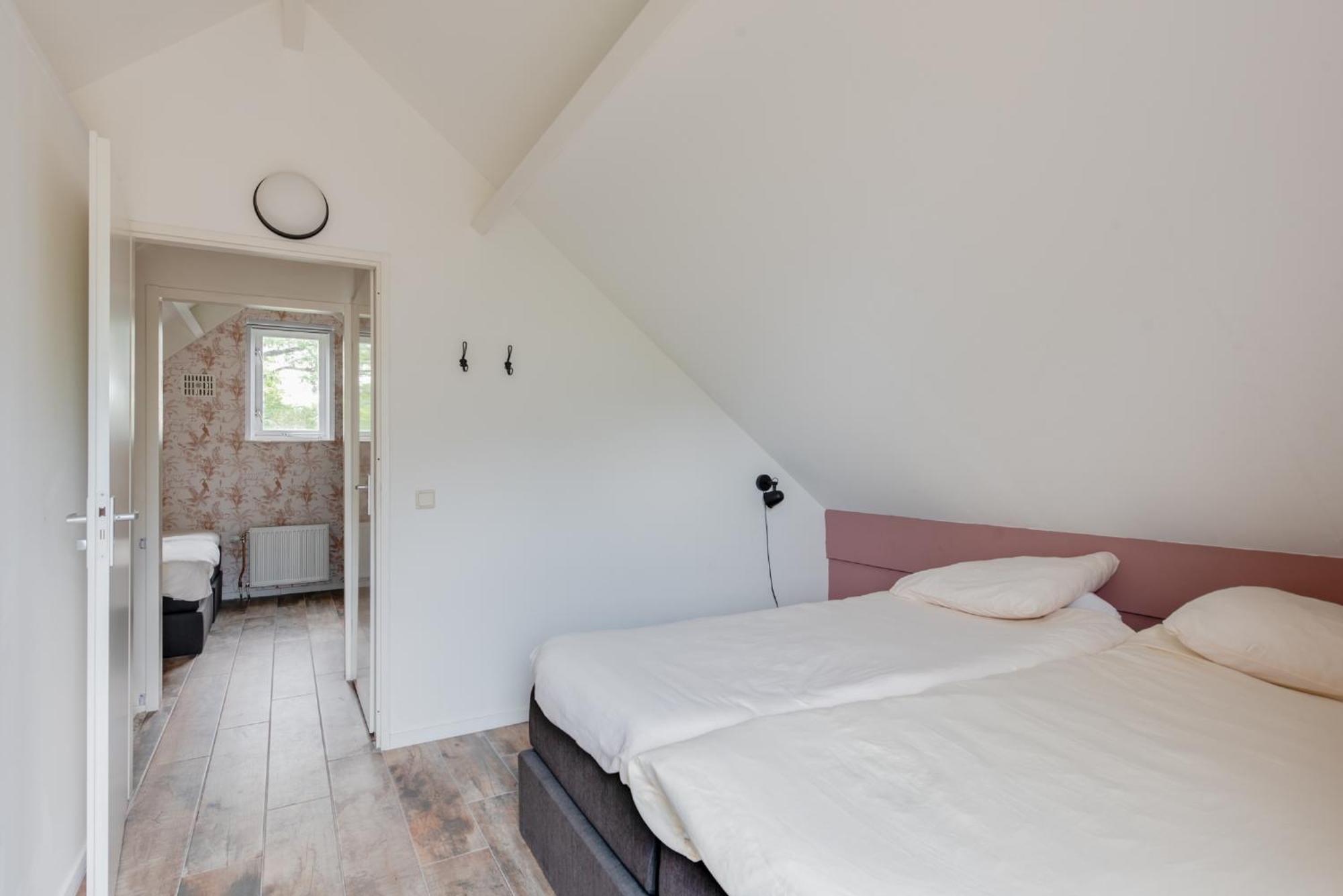 Het Huys Ewijk Mooi Luxe En Een Laadpaal Екстериор снимка